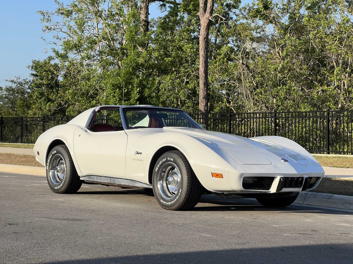 1976_Chevrolet_Corvette_For_Sale